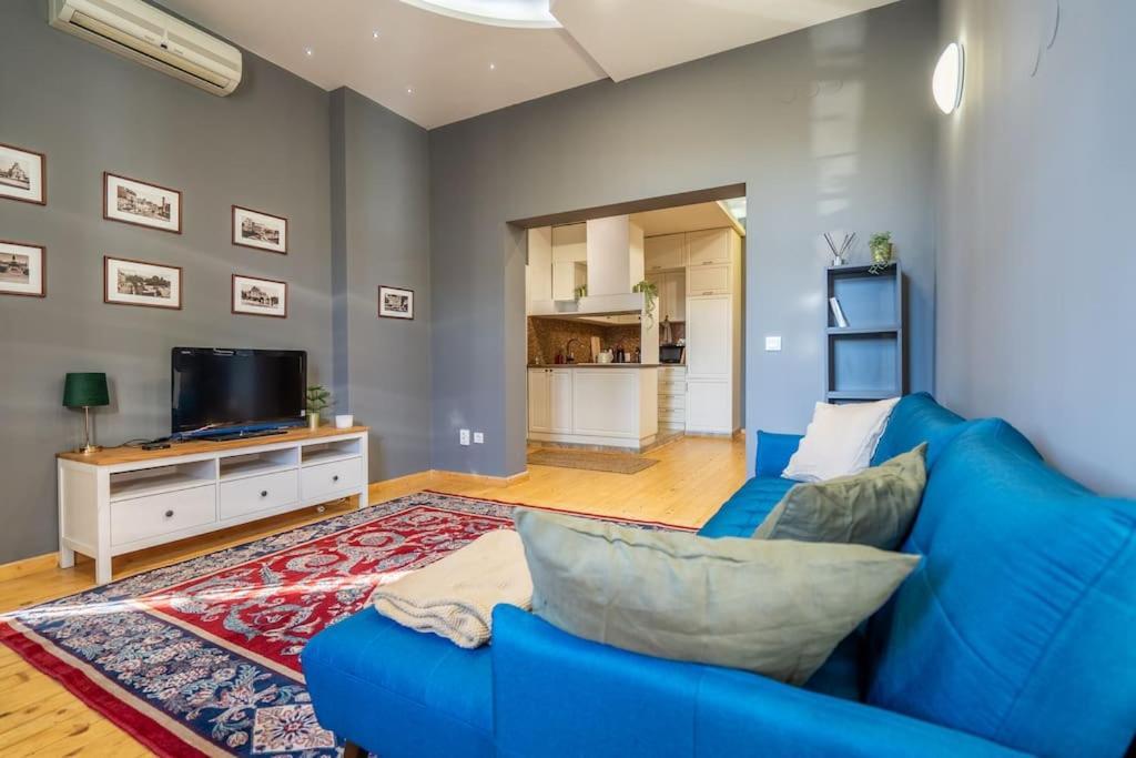 Stylish - 2bdr, 2bthr+ Free Parking Sofia