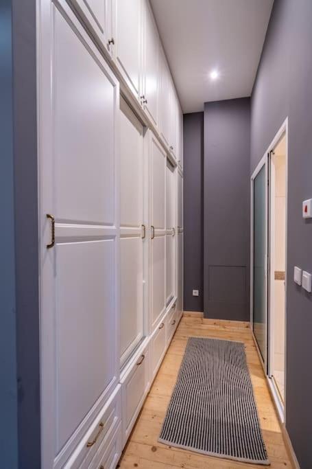 Appartement Stylish - 2bdr, 2bthr+ Free Parking